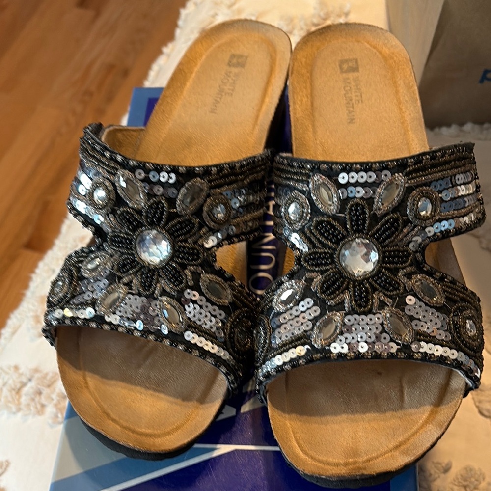 Women's Beaded Slide Sandals